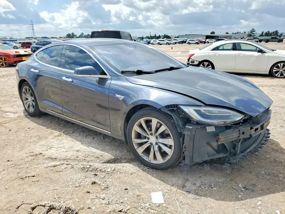 2016 TESLA MODEL S   