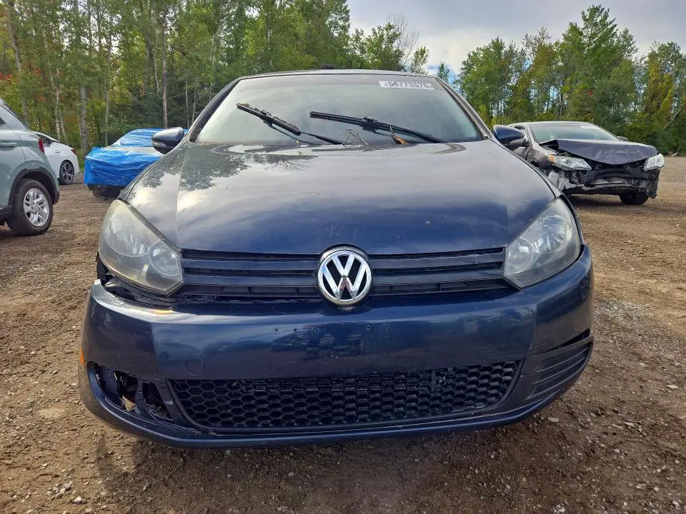 2011 VOLKSWAGEN GOLF   