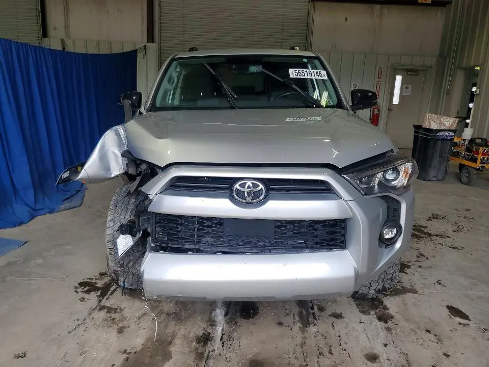 2022 TOYOTA 4RUNNER SR5 PREMIUM  