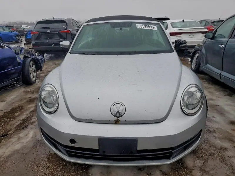 2013 VOLKSWAGEN BEETLE   