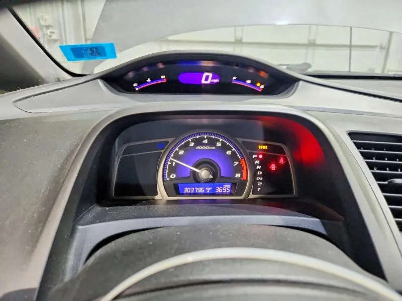 2010 HONDA CIVIC LX  