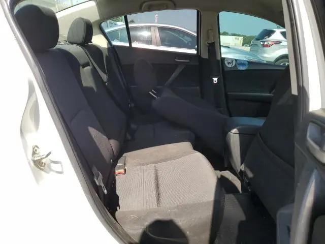 2010 MAZDA 3 I  