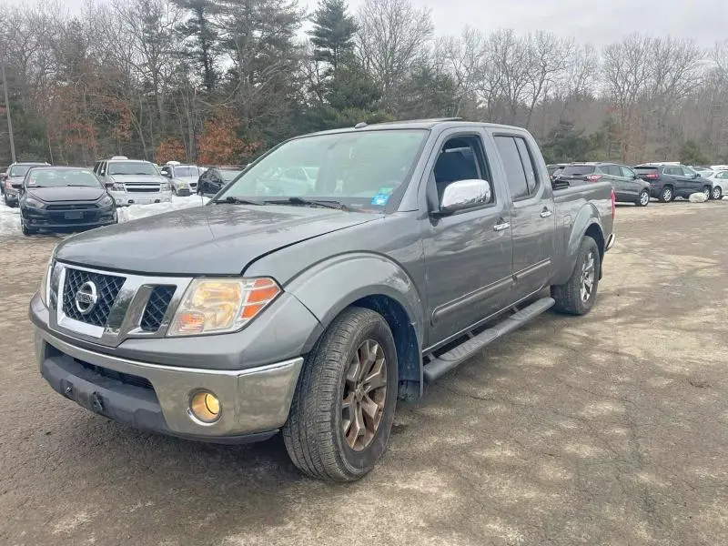 2016 NISSAN FRONTIER SV  