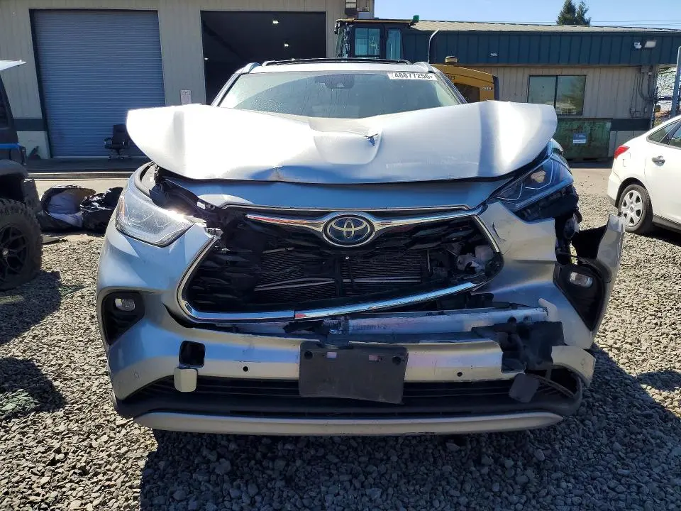 2021 TOYOTA HIGHLANDER HYBRID PLATINUM  