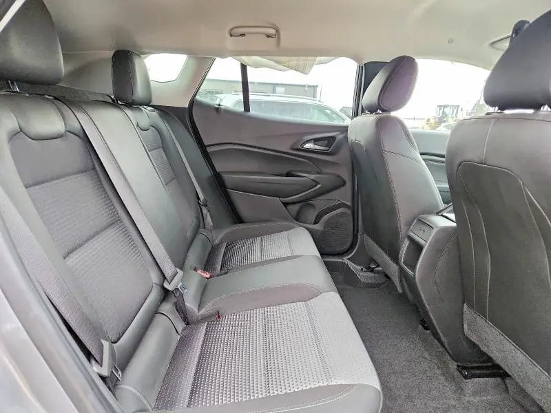 2025 CHEVROLET TRAX 1LT  