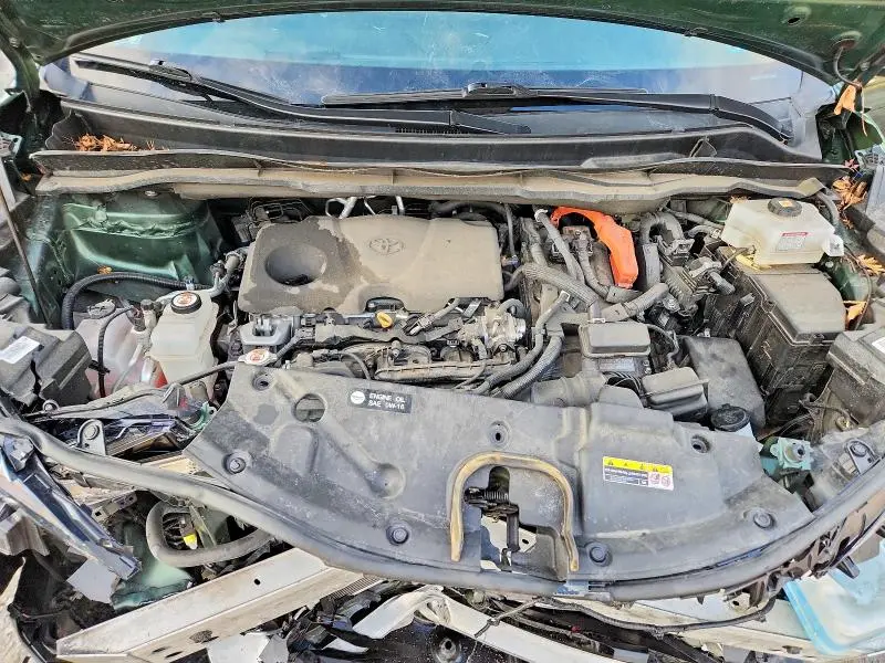 2022 TOYOTA SIENNA LE  