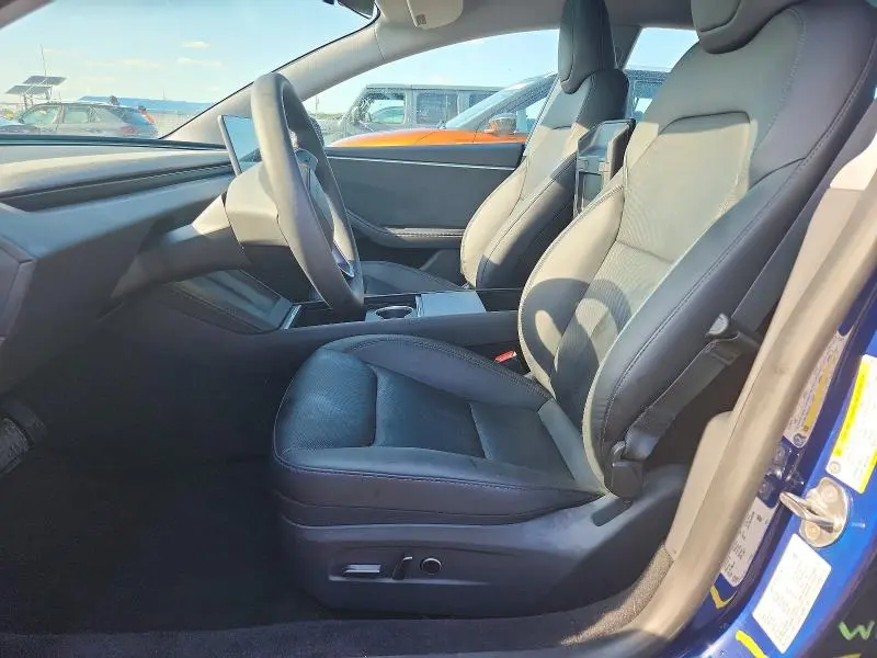 2024 TESLA MODEL 3   