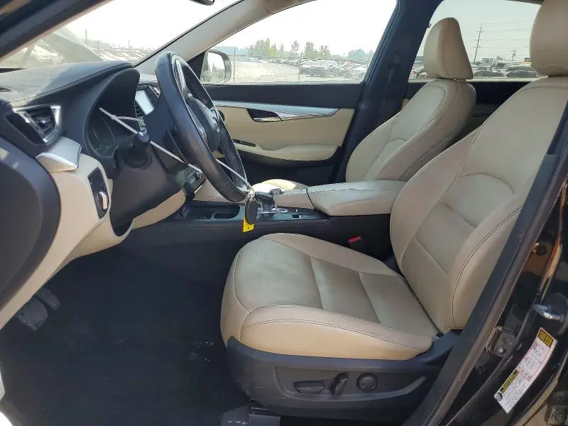 2019 INFINITI QX50 LUXE  