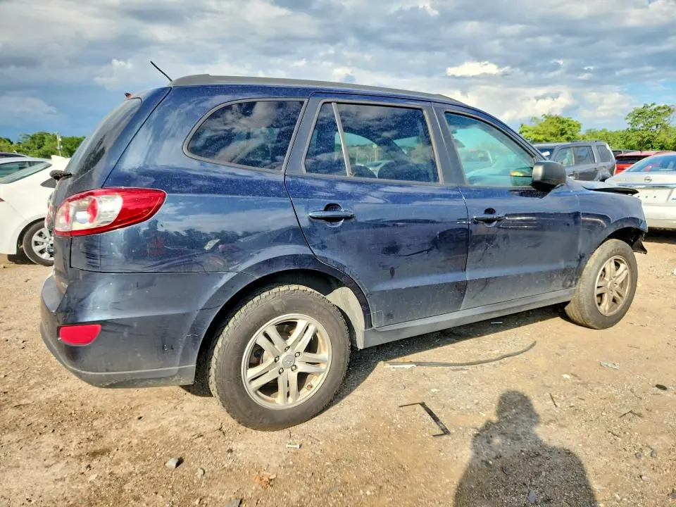 2012 HYUNDAI SANTA FE GLS  
