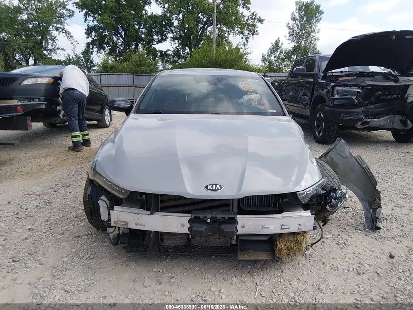 2021 KIA K5 GT-LINE