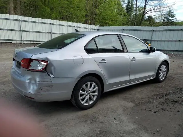 2011 VOLKSWAGEN JETTA SE  