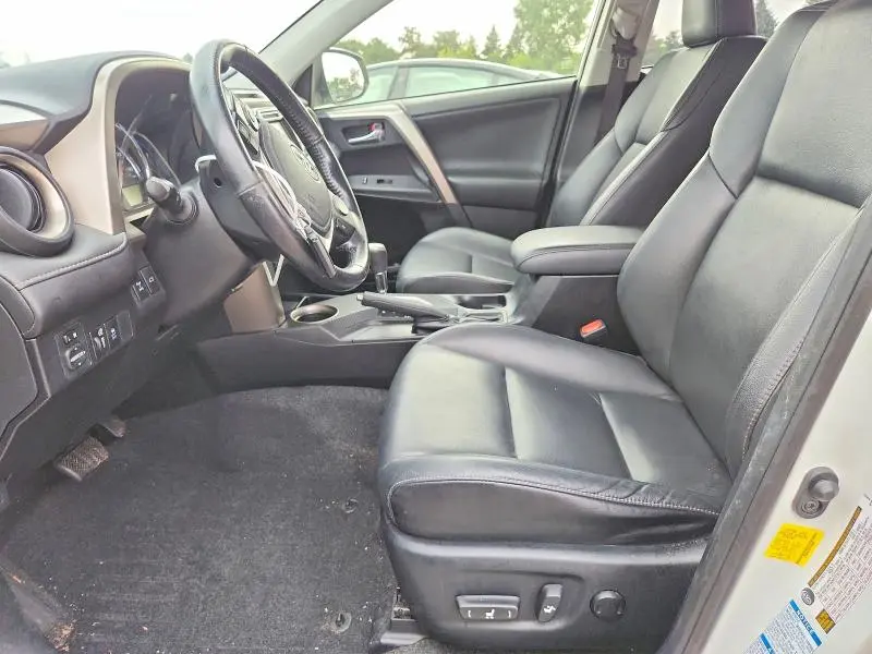 2015 TOYOTA RAV4 LIMITED  