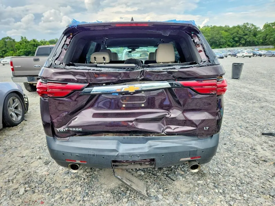 2022 CHEVROLET TRAVERSE LT  
