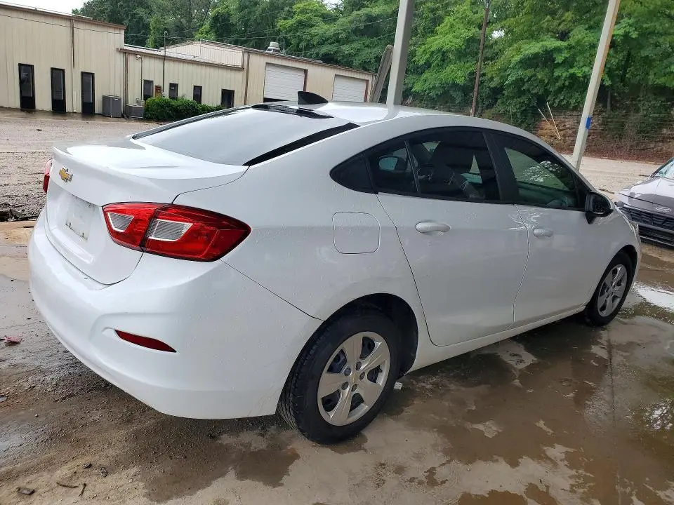 2018 CHEVROLET CRUZE LS  