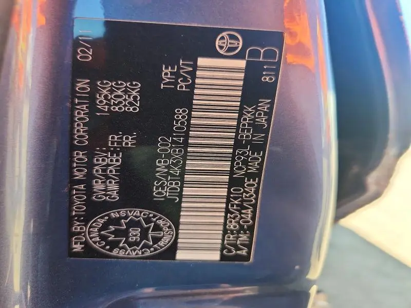 2011 TOYOTA YARIS BASE  