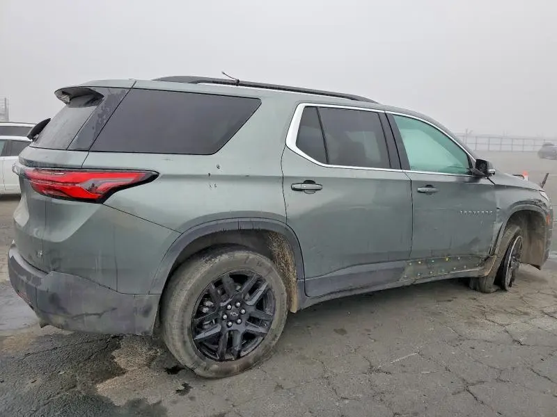 2023 CHEVROLET TRAVERSE LT  