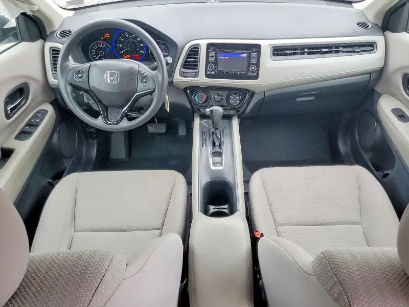 2017 HONDA HR-V LX  