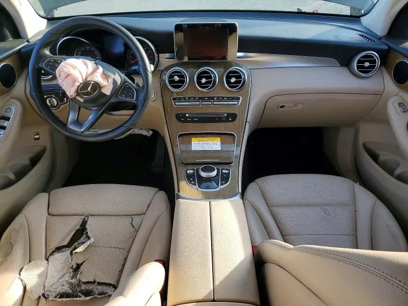 2018 MERCEDES-BENZ GLC 300  