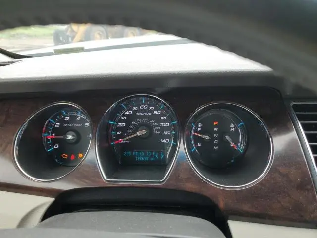2011 FORD TAURUS SEL  