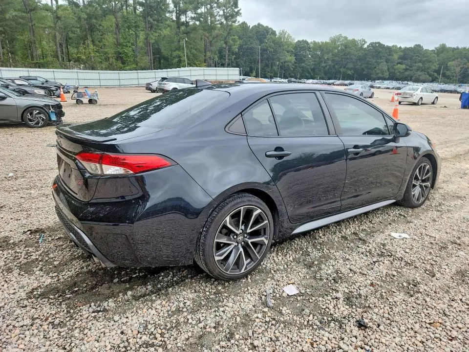 2020 TOYOTA COROLLA SE  