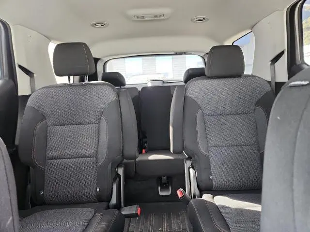 2019 CHEVROLET TRAVERSE LT  