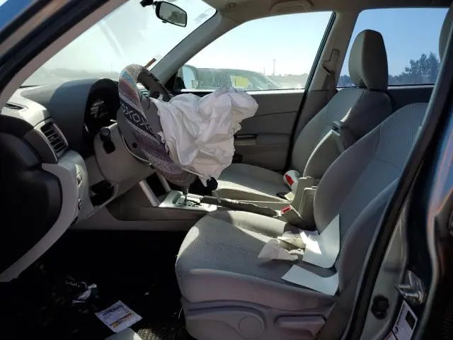 2013 SUBARU FORESTER 2.5X  