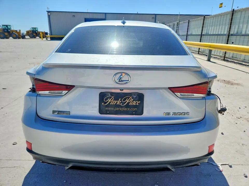 2017 LEXUS IS 200T  