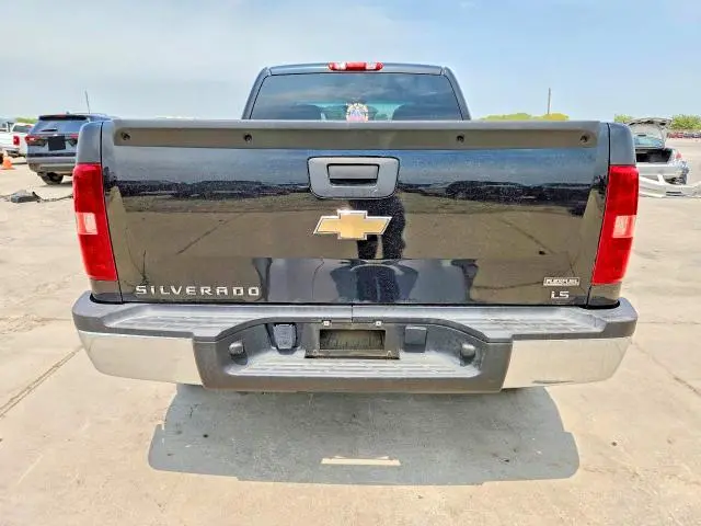 2011 CHEVROLET SILVERADO C1500 LS  