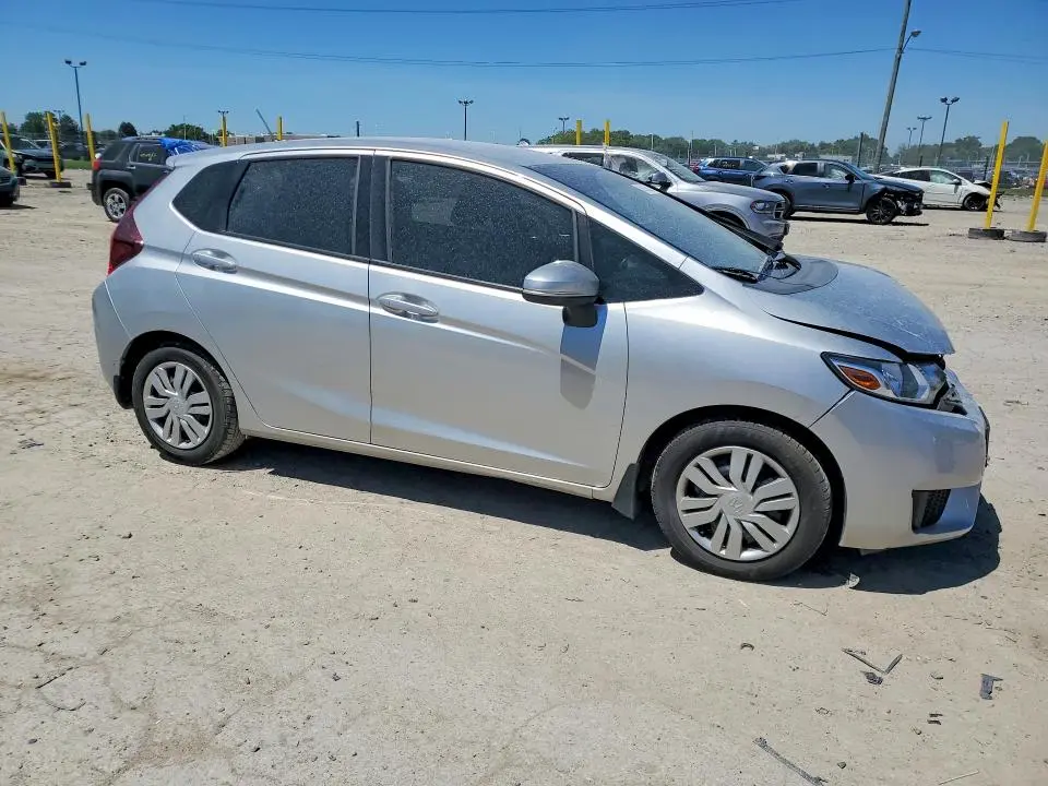 2015 HONDA FIT LX  
