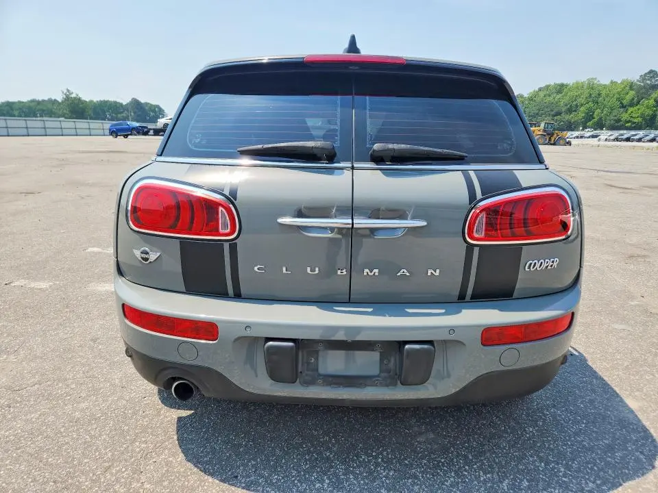 2018 MINI COOPER CLUBMAN  