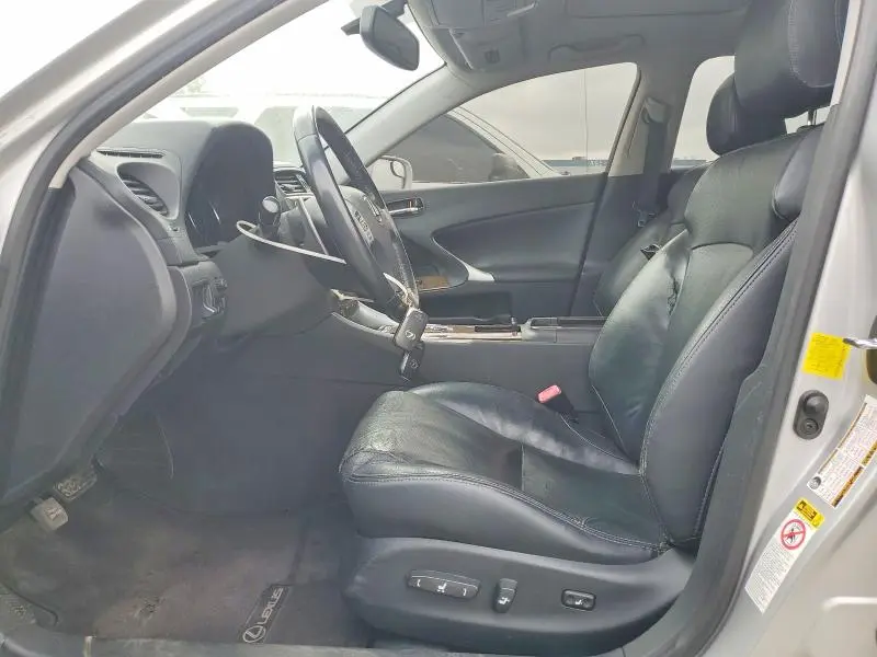 2011 LEXUS IS 250  