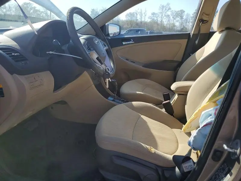 2013 HYUNDAI ACCENT GLS  