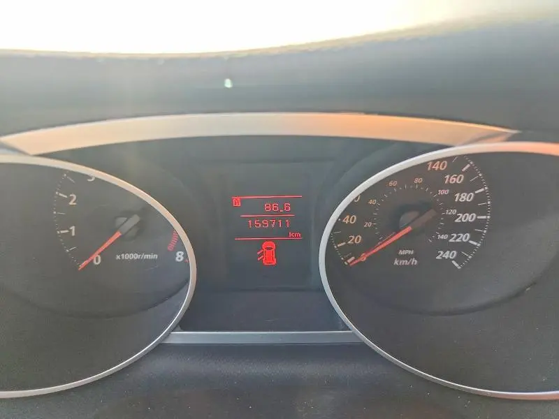 2012 MITSUBISHI OUTLANDER SE  