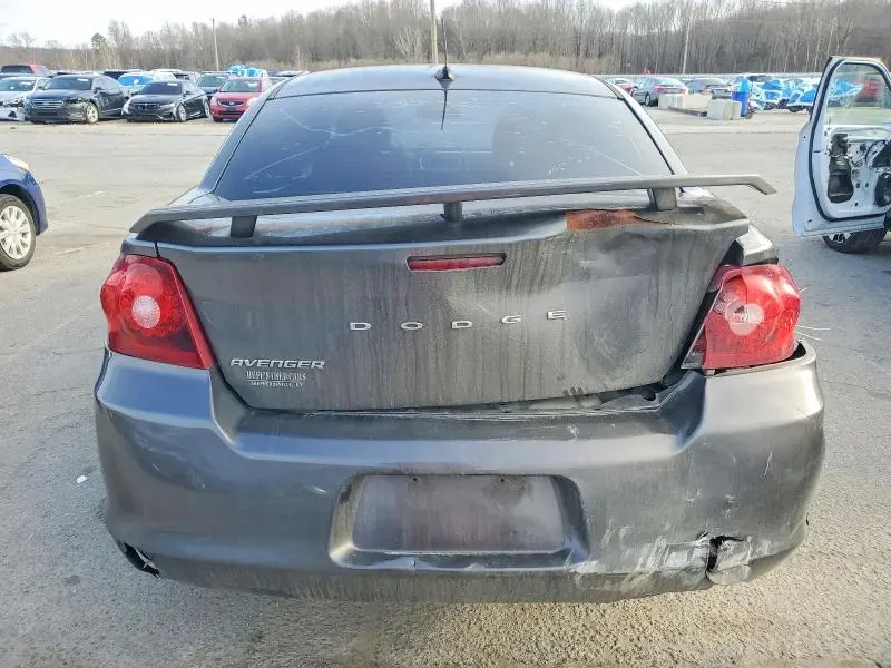 2014 DODGE AVENGER SE  