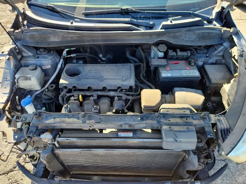 2012 HYUNDAI TUCSON GLS  