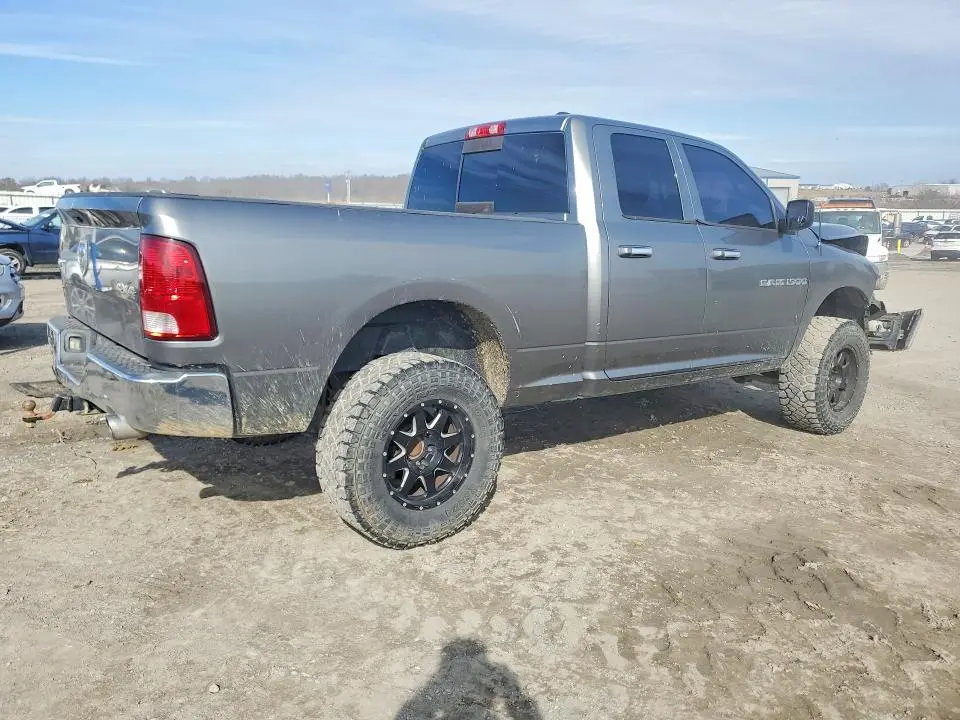 2012 DODGE RAM 1500 SLT  