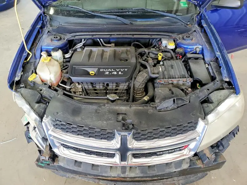 2013 DODGE AVENGER SE  