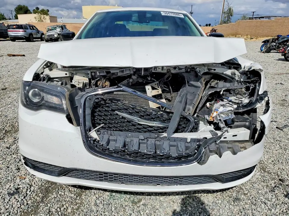 2019 CHRYSLER 300 TOURING  