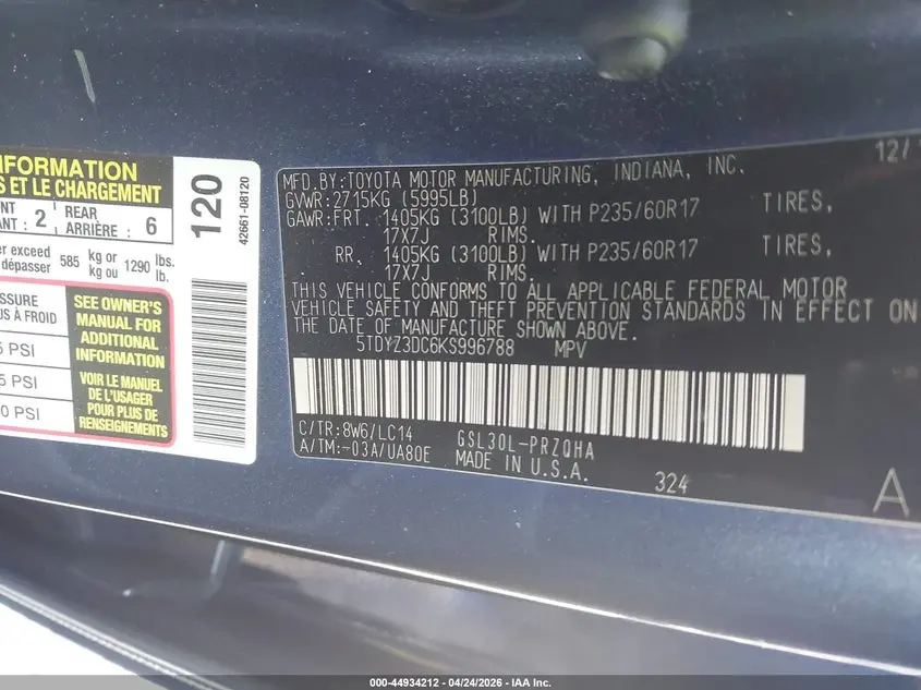 2019 TOYOTA SIENNA XLE 8 PASSENGER