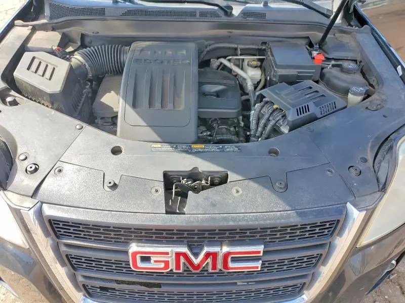 2013 GMC TERRAIN SLE  