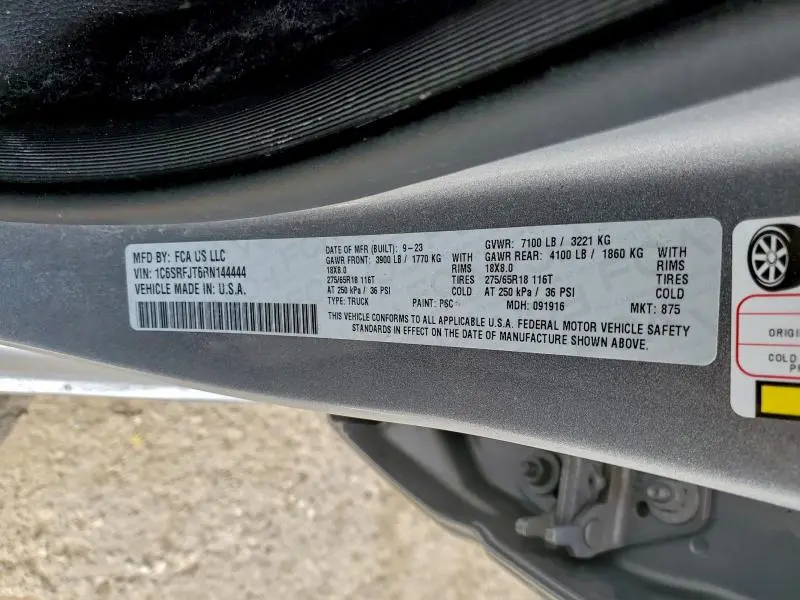 2024 RAM 1500 LARAMIE  