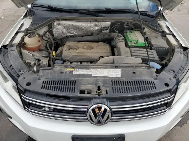 2016 VOLKSWAGEN TIGUAN S  