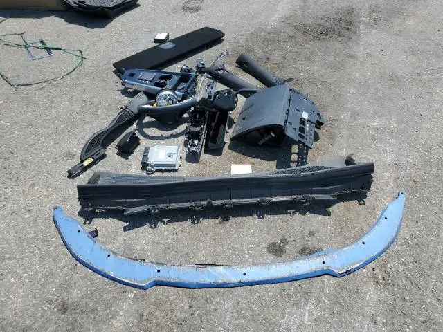 2023 MERCEDES-BENZ GLB 250  