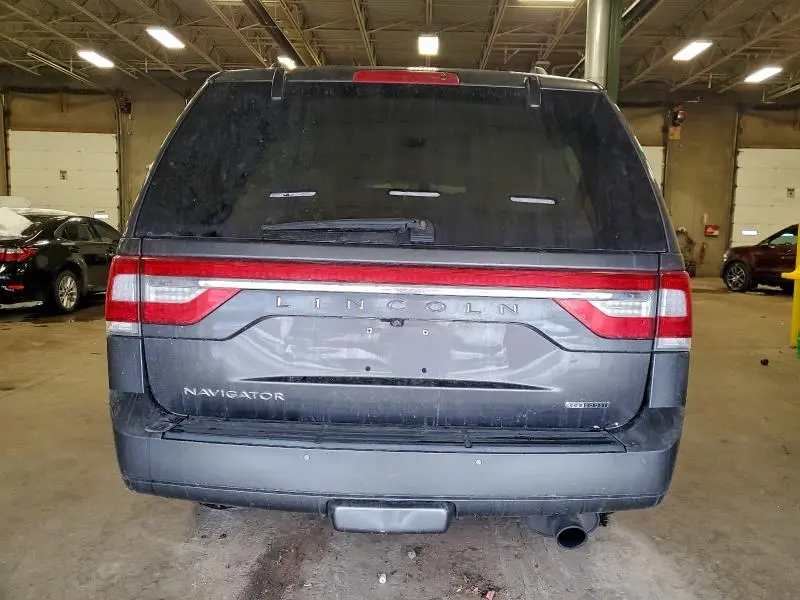 2016 LINCOLN NAVIGATOR SELECT  