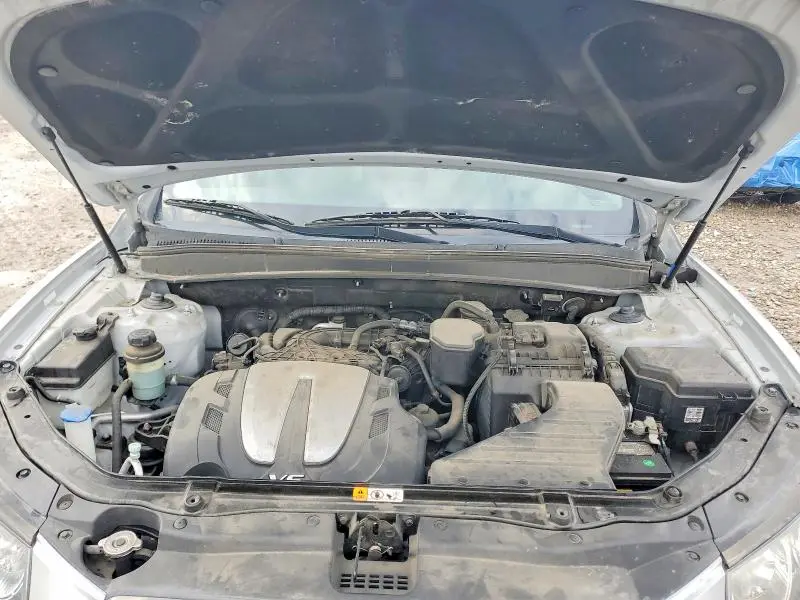 2012 HYUNDAI SANTA FE SE  