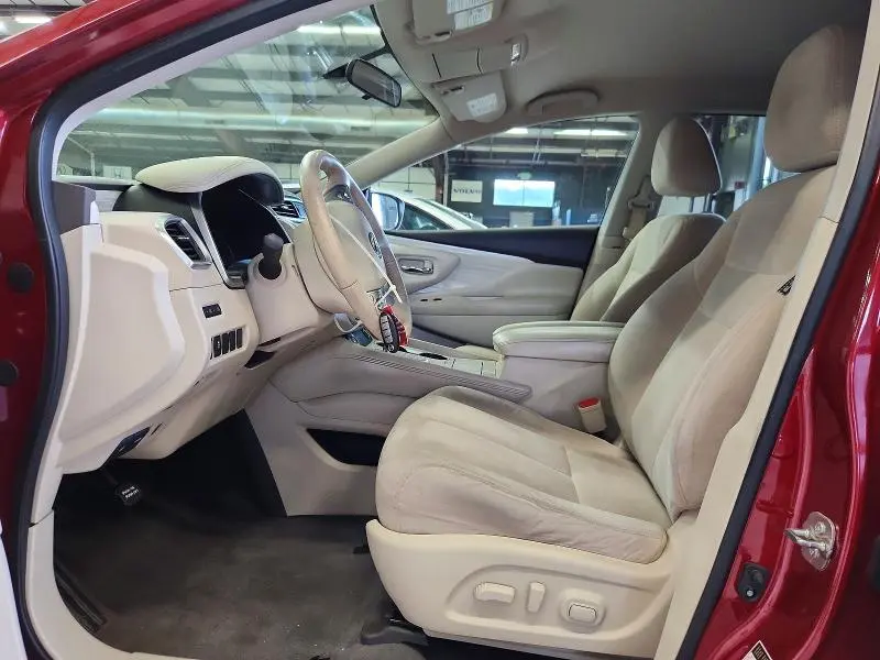 2017 NISSAN MURANO SV  