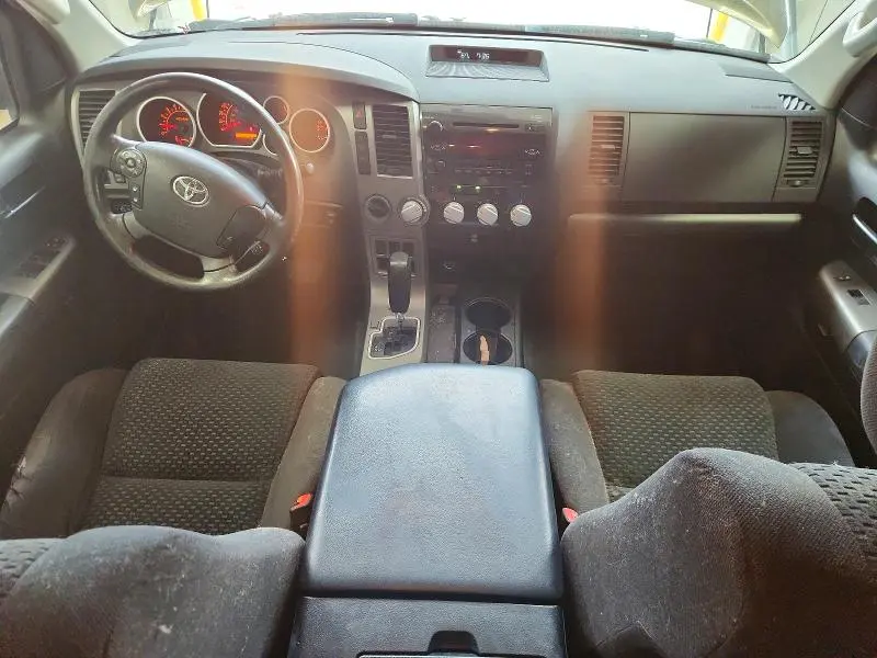2011 TOYOTA TUNDRA DOUBLE CAB SR5  