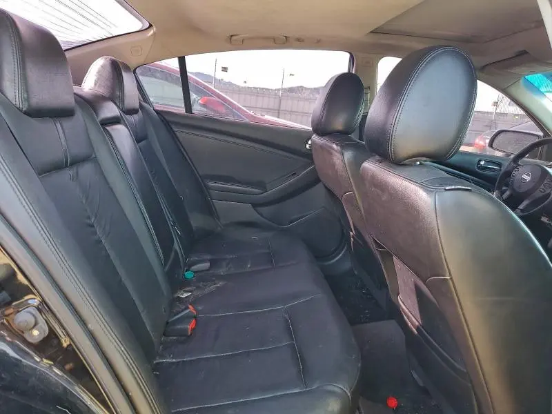 2011 NISSAN ALTIMA SR  