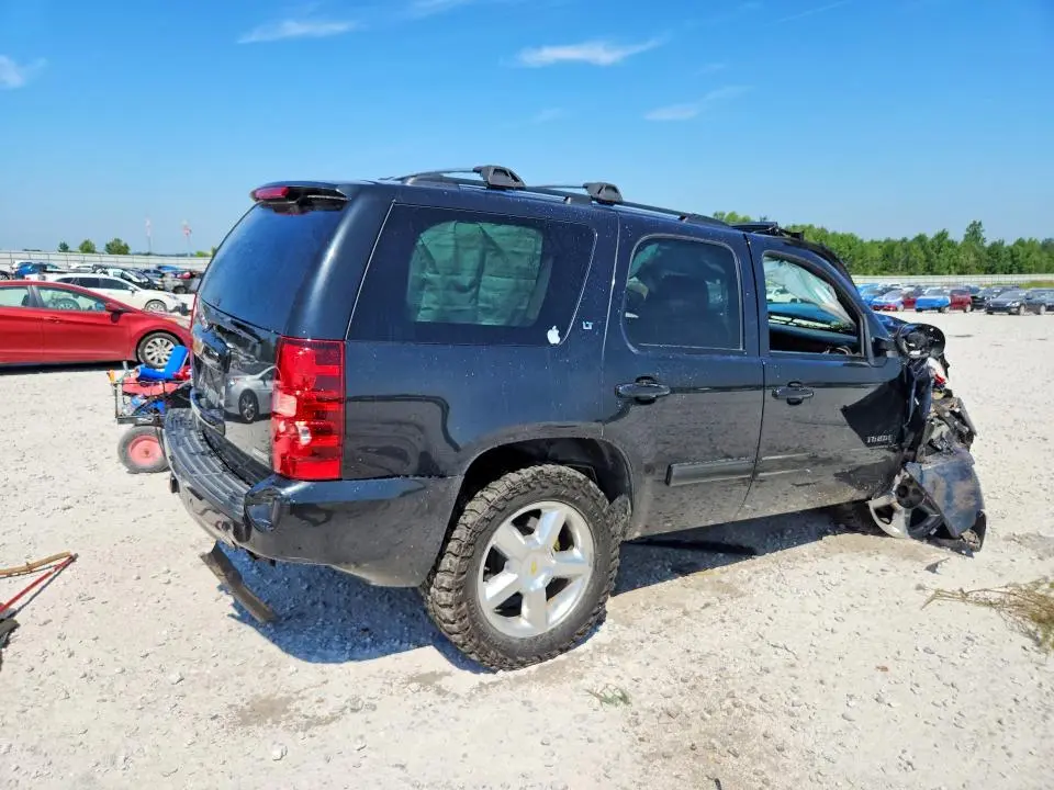 2011 CHEVROLET TAHOE K1500 LT  