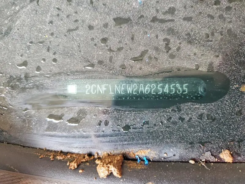 2010 CHEVROLET EQUINOX LT  